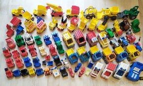 Sady DUPLO i díly po 1ks: popeláři,Mickey dům,Minnie,auta.. - 16
