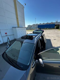 Seat Alhambra 2012 rok - 16