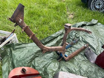 Jawa pionýr díly - 16