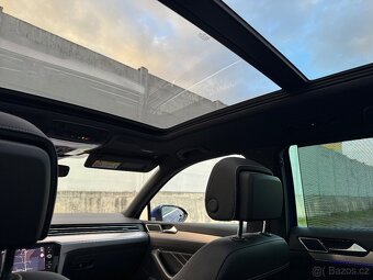 VW Passat R-Line - 16