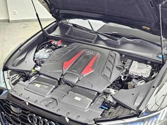 Audi RSQ8 - 16