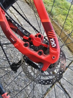 Celoodpružené kolo rockrider 540s - 16