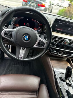 BMW 540D kombi G31 - 16