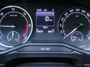 Škoda Superb 2.0 TDi DSG 140kW ČR - 16