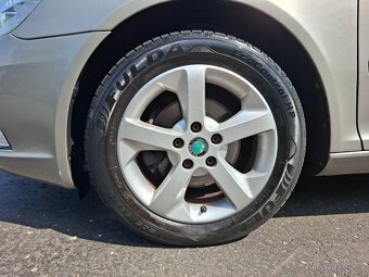 Škoda Octavia 2 kombi 1.2TSi 77kW,aut.klimatizace,senzory - 16
