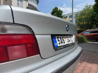 BMW E39 535i V8 - 16