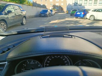 Mazda 6 combi 2,0i Revolution - 16