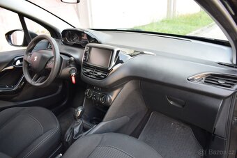Peugeot 208 1.2i/5DVÉŘ/ČR/1MAJ/2017/129TKM - 16