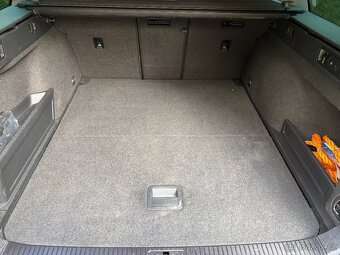 Volkswagen Passat Variant R-Line 2.0 TDI DSG - 16