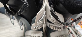 Lyže Blizzard 130, hůlky Blizzard 110, Boty Salamon - 16