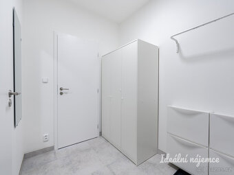 Pronájem bytu 2+kk, Za černým mostem, Kyje, 21000 Kč/měs, 37 - 16