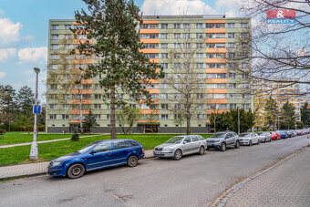Pronájem bytu 1+kk, 35 m², Hradec Králové, ul. Třebechovická - 16