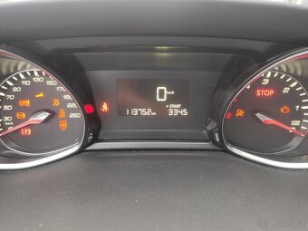 308 2.0 HDI GT line 150k MAN6 serviska - 16