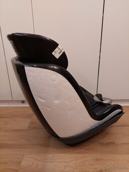 Maxi Cosi set: 2x autosedačka (0-13 kg a 9-18 kg) + základna - 16