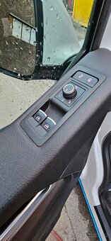VW Multivan T6 110kw - 16