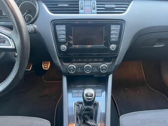 Škoda Octavia 2.0 TDI RS - 16