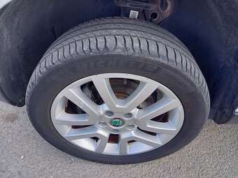 Škoda Yeti  2.0Tdi 103kw+4x4+DSG+Klima+ROZVODY - 16