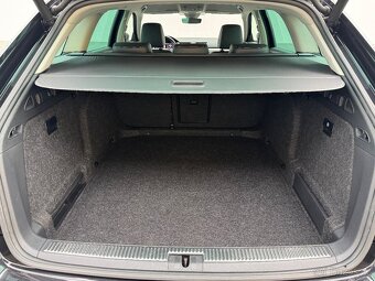 ŠKODA SUPERB COMBI 2.0 TDI STYLE - 16