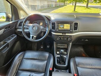 VW Sharan highline 4x4, plná výbava - 16