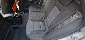 Hyundai i40 1.7 CRDi 100 kW, r.v. 2013, ČR, pravidelný servi - 16