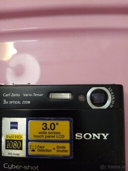 Digitální foťák sony - 16