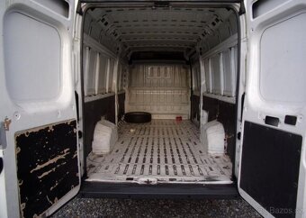 Peugeot Boxer 2.2 HDi 110kW TEMPOMAT KLIMA nafta manuál - 16