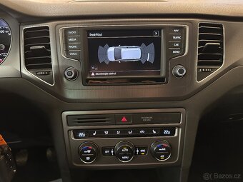VW GOLF SPORTSVAN 2.0TDI 110KW 2015 LED BIXENON NAVI TAŽNÉ - 16