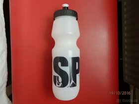 Mix do domácnosti, sklenice, brýle, hodiny, hrníčky, popelní - 16