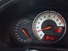 Toyota GT86 2.0 boxer 32.700 km / manuál / navigace - 16