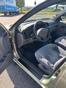 Renault Megane I 1.4 16V - super stav - 16