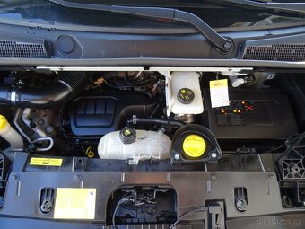 Opel Vivaro 1,6 dCi 92 kW L2H1,6míst,1x maj. nyní po servisu - 16