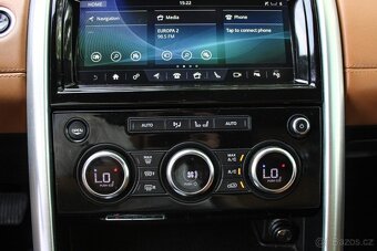 Land Rover Discovery 3.0D SDV6 HSE Luxury AWD A/T - 16
