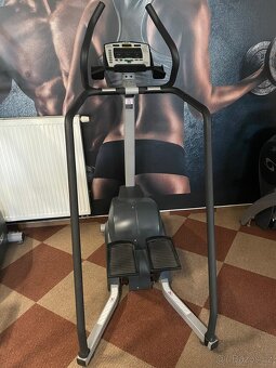 KOMPLETNÍ VYBAVENÍ DO POSILOVNY SPORTS ART - 16