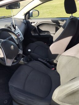 Alfa Romeo Mito 1.3 JTD rok 2013 - 16