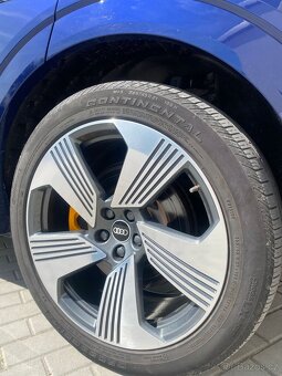 Audi e-tron 55 2020 Sportback S-line 300 kW QUATTRO - 16