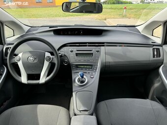 Prius Hybrid - 16