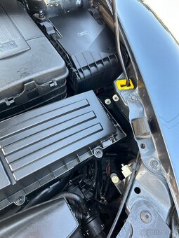 ŠKODA OCTAVIA 1.9 TDi SERVISNÍ KNIHA MODEL BEZ DPF FILTRU - 16