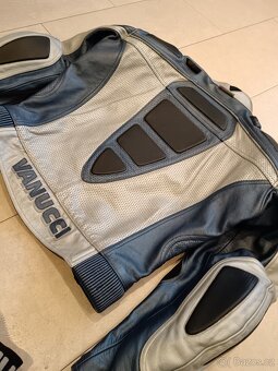 Vanucci Blau Titan-Pánská kožená moto kombinéza, dvoudílná - 16