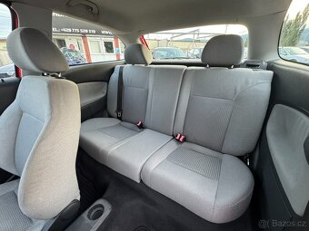 Seat Ibiza 1,4i 55 KW KOLA STK - 16