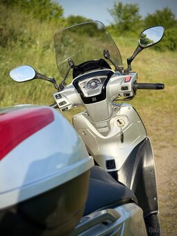 Kymco People GTi 125 – 11 kW, 2013 - 16
