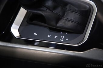 VW T-Roc 1.5TSI - Autodraft - otevřeno celý víkend do 20:00 - 16