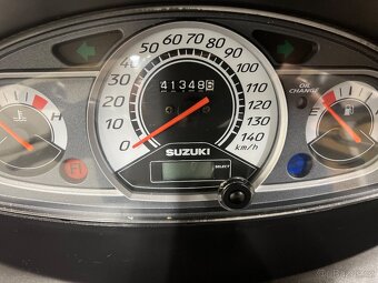 SUZUKI BURGMAN 125 - 16