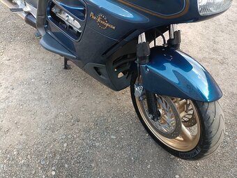 Honda  Pan European ST1100 - 16