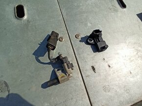 PŘÍSLUŠENSTVÍ MOTORU - CITROEN / PEUGEOT 1.6 HDi - 9HZ - 16