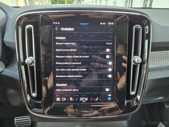 VOLVO XC40 300kW 4x4 TWIN RECHARGE PRO ČR 2022 LED+NAVI -DPH - 16