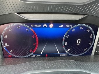 Škoda Karoq 2.0 Tdi Sportline , 2023, 1 maj, 81Tkm Top stav - 16