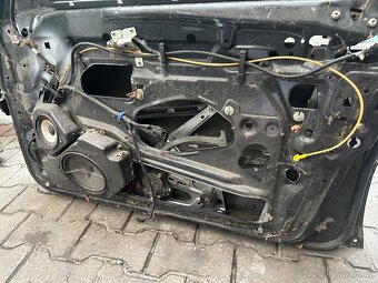 Predám na Mercedes W140 diely - 16