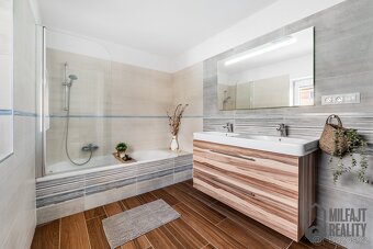 Krajní řadový dům 4+kk, 110 m2 - Kosmonosy - Horní Stakory - 16