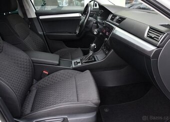 Škoda Superb 2.0TDi ACC NAVI CARPLAY - 16