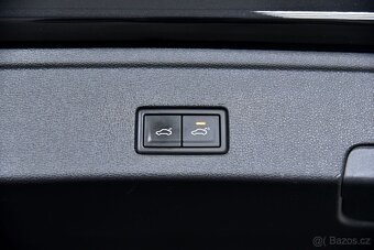 Touareg 3.0 V6 TDI 4Motion Tiptronic, IQ Light, Mŕtvy Uhol - 16
